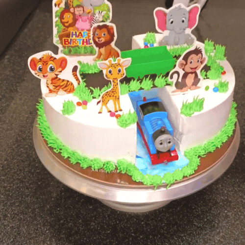 Jungle Theme Cake – A Wild & Fun Celebration Treat by ThankWish!